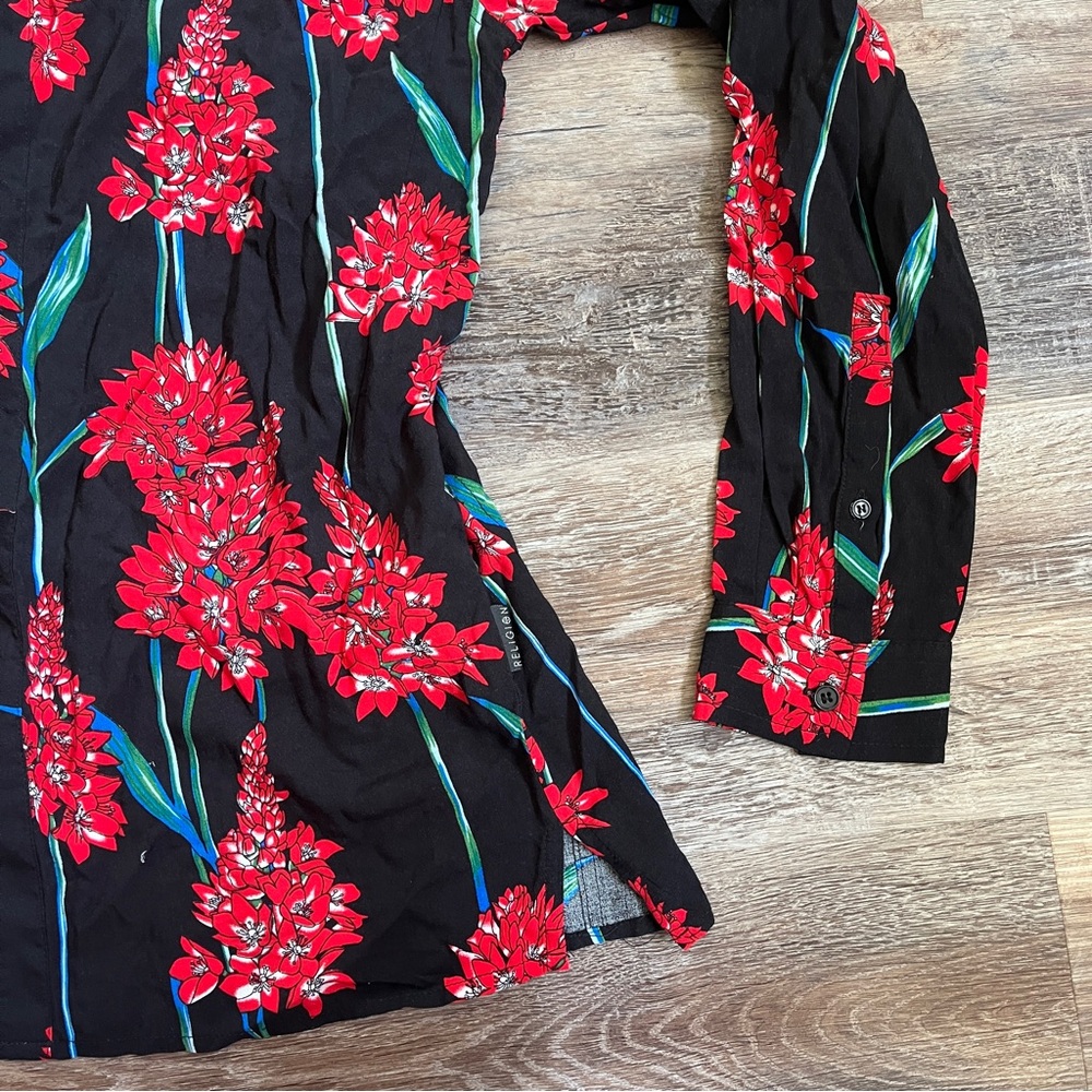 NWT ASOS Religion Revere Black Collar Button Down Shirt w/ Red Floral Print - Picture 8 of 16